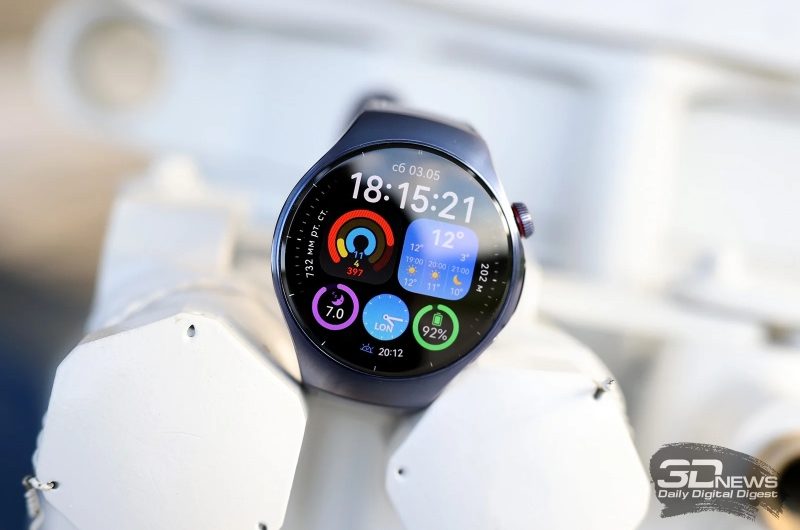 Эволюция датчиков в смарт-часах: от шагомеров до HUAWEI X-TAP