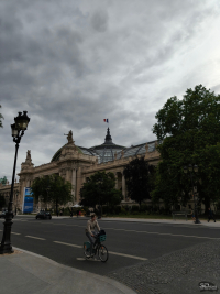 Первый взгляд на смартфон realme GT 7 Dream Edition: заряженный гонщик